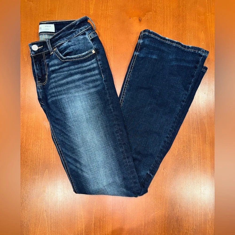 BKE Stella Slim Fit Low Rise Boot Cut - Picture 2 of 9